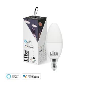 Lite Bulb Moments smart E14-lampa med vitt och färgat stämningsljus bredvid detaljhandelsförpackning med Alexa- och Hey Google-märkning