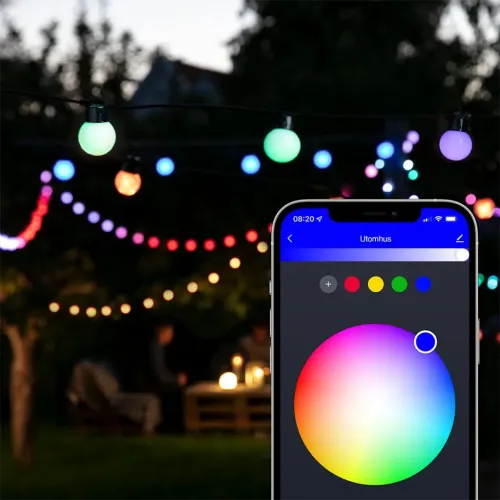 Lite Bulb Moments smart ljusslinga med runda flerfärgade lampor och färgstyrning via mobilapp för utomhusbruk